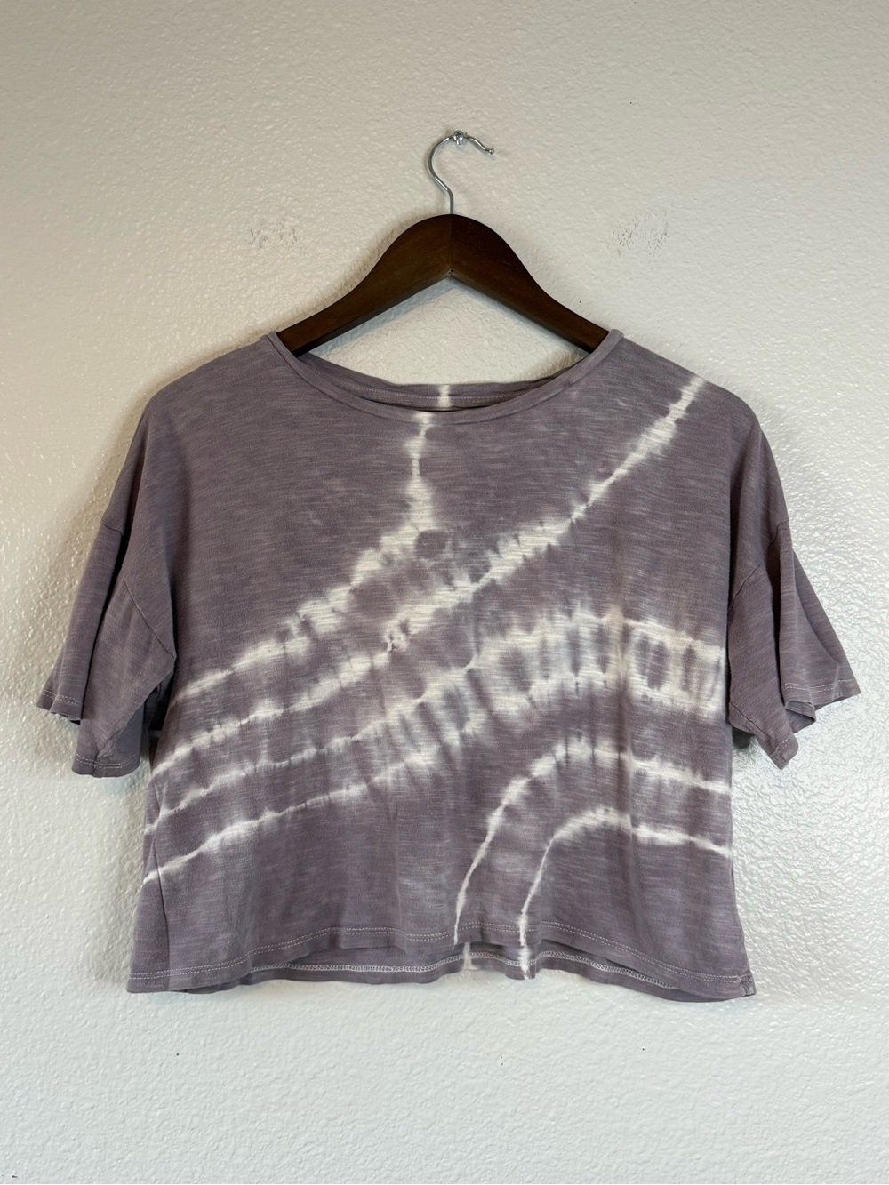 American Eagle Purple Tie Dye Cropped Boxy Tee Medium